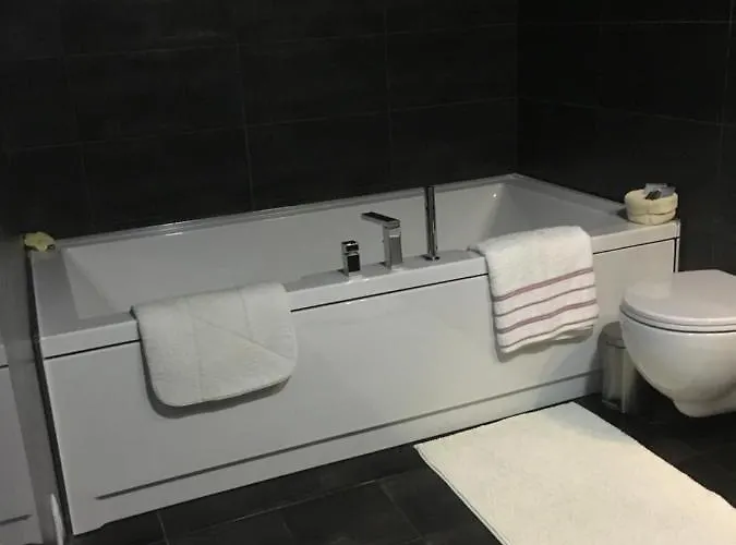 Сasa de vacaciones Altamira House